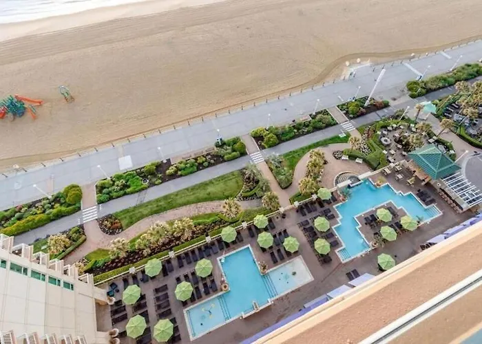 Hilton Ocean Beach Club Resort, Virginia Beach, Va - 2Br Suite